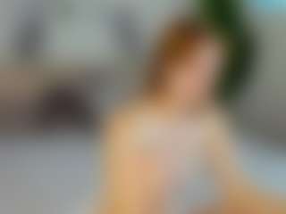 Live cam show with Lilli - Full Nudity on Big Tits