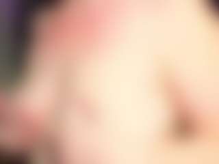 Live cam show with MadamMoreau - Fingering MILF on realtime-chat