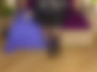 Live cam show with MadamMoreau - Mature on nudelive.tv