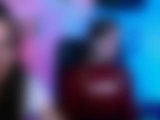 Live cam show with naomi-perl - Flashing on CamwithHer