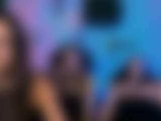 naomi-perl's Live Sex Cam Show
