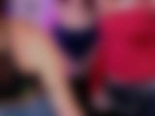 Live cam show with naomi-perl - Bedroom on Camsoda