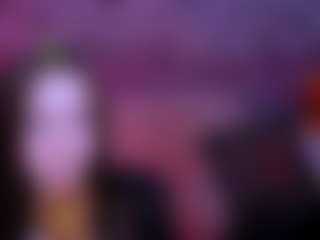 Live cam show with naomi-perl - Handjob on TeamSkeetLive