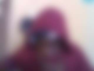 SmallGoodNutt's Live Sex Cam Show