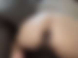 Live cam show with StarrNoir - Sexy on Uber Horny