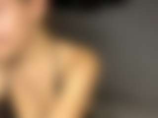 Aurora's Live Sex Cam Show