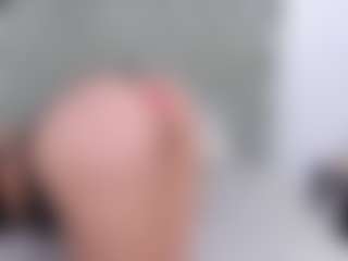 Coonie-Paige's Live Sex Cam Show