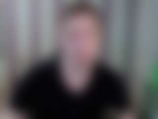 darienlarge's Live Sex Cam Show