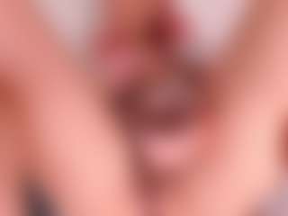Live cam show with DinaCarter - Thin on fapnchat