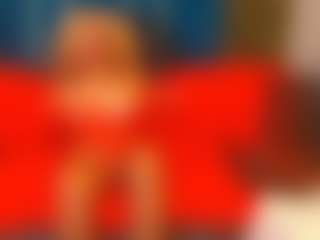 Live cam show with ElviraZoi - Mature on Mixed Magazine Live