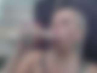 Live cam show with ElviraZoi - Dildo Or Vibrator Granny on PervPlay.com