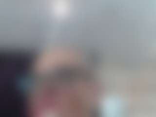 Live cam show with ElviraZoi - Granny Big Tits on SpankPalCams