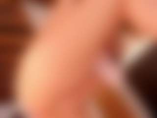 Show live cam dengan isabellestorm - Public di Camsoda