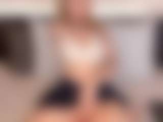 isabellestorm's Live Sex Cam Show