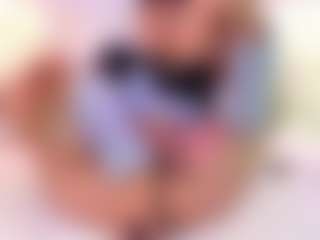 Live cam show with LiamBlake - Colombia on Camsoda
