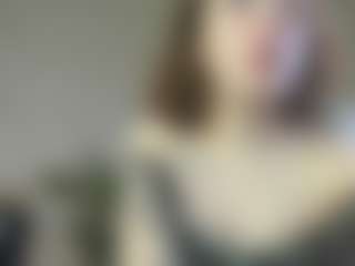 lunarlily7's Live Sex Cam Show