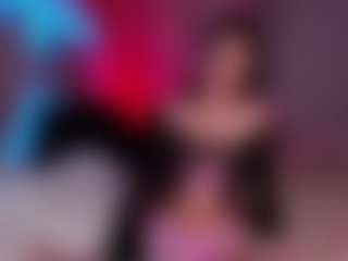 Live cam show with MaddyFeverr - Petite on fapnchat