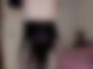 Live cam show with mady-johnson - Ass Clapping on CamwithHer