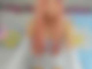 Live cam show with mimicutee - New Toys on live.xbliss.ai