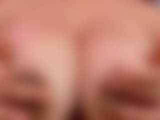 NaomiiEvans's Live Sex Cam Show