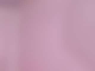 Live cam show with NaomiiEvans - College MILF on Camsoda