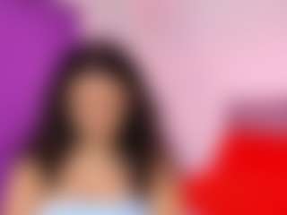 Live cam show with NaomiiEvans - Brown Hair MILF on SquirtSoMuch