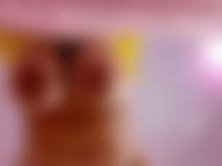 Live cam show with NaomiiEvans - Middle Aged on Cam Slut