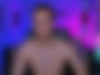 Live cam show with noah-nero - Brown Hair on https://playwithruby.com