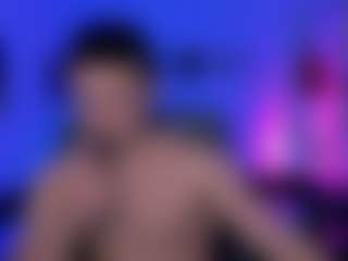 Live cam show with noah-nero - Brown Hair on Gym Cam Girls