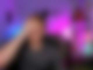 Live cam show with noah-nero - Tease on Gym Cam Girls