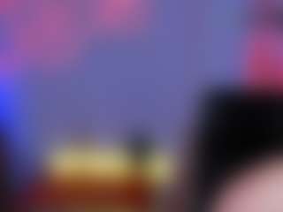 Live cam show with noah-nero - Brown Eyes on TeamSkeetLive
