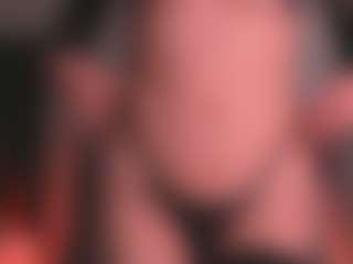 Live cam show with Pepper-7 - Grey on Camsoda