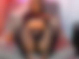 Live cam show with Pepper - Genital Piercings on Soda Cam