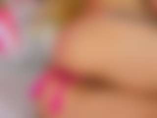 Ragazzabellaa's Live Sex Cam Show