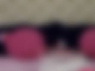 Ragazzabellaa's Live Sex Cam Show
