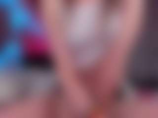 SummerL1la's Live Sex Cam Show