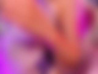 Live cam show with SummerL1la - New Blowjob on AdultVida.com