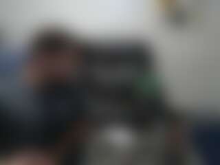 tiko823's Live Sex Cam Show