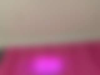 Live cam show with TramieWilson - Bra on Camming Site