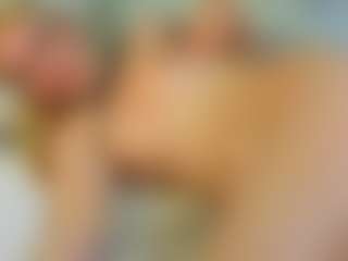 Live cam show with TramieWilson - Moaning on camwithhim.com