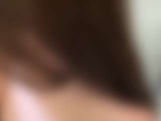 AdelaKrzesinski's Live Sex Cam Show