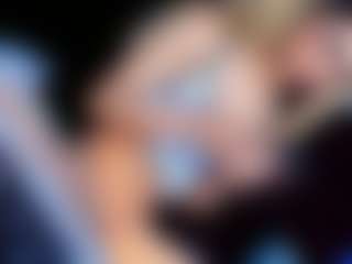 Live-camshow met AngeliCute - No Smoking op Camsoda