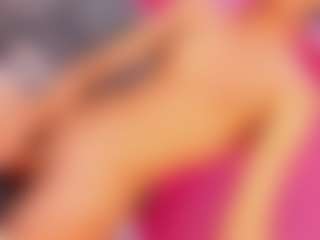 Live cam show with AngeliCute - Small Tits on Camiplay Live