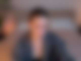 Live cam show with Ari - Slender on Soda Cam