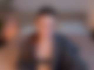 Live cam show with Ari - French on TeamSkeetLive | united states