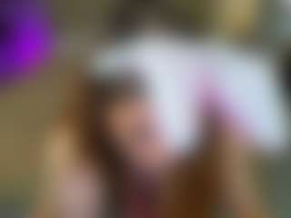 Live cam show with Ari - Doggy on Chatstar