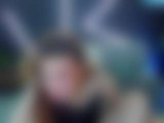 Live cam show with Ari - Slender on Free Soda