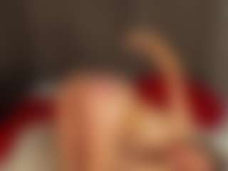 Live cam show with Ari - Slender on madthumbs