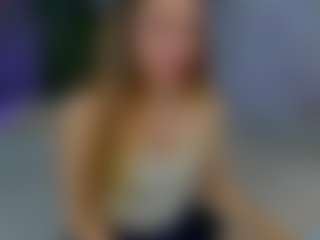 Live cam show with Ari - Slender on xDating
