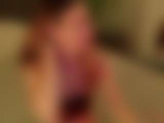 Live cam show with Ari - Spanks on liverealitysex.com